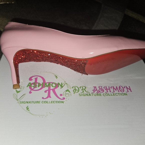 Dr. Ashmon Signature Collection (Red & Crystal Stones Bottom) Style: Green Glitz - Picture 16 of 16